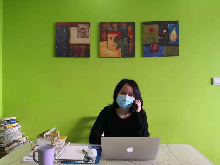 重慶簡(jiǎn)快紅十字心理志愿服務(wù)隊(duì) 以專業(yè)與愛心，筑牢疫情“心理防護(hù)網(wǎng)”